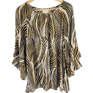 Chicos cold shoulder leaf print top size 2